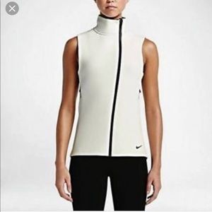 Nike Therma fit Women’s Vest